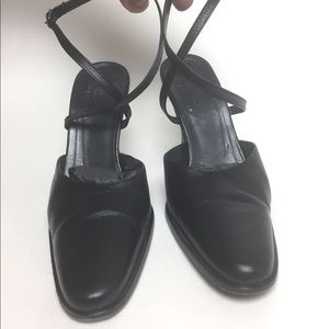 BCBG Heels Made in Italy 6.5